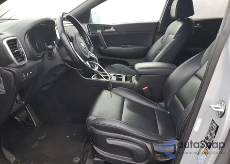 2020 Kia Sportage S z USA, uszkodzony, nr VIN KNDP63AC6L7746830